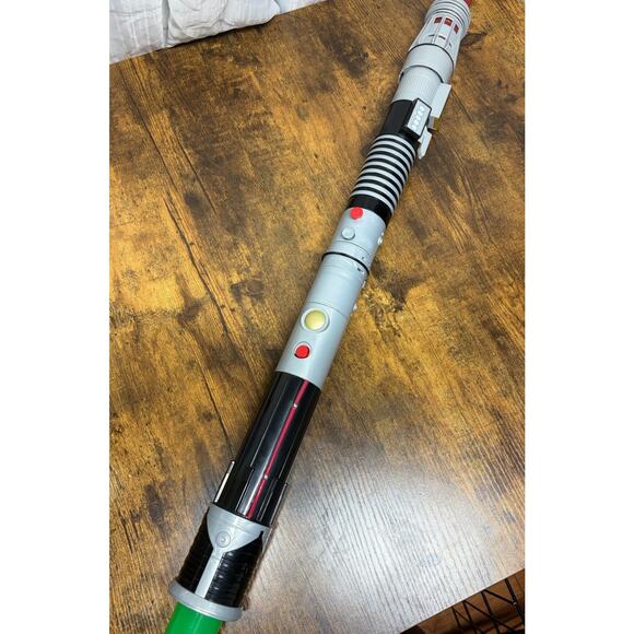 Disney Star Wars Bladebuilders Double Lightsaber Red Green Extendable Light Up - Picture 5 of 7
